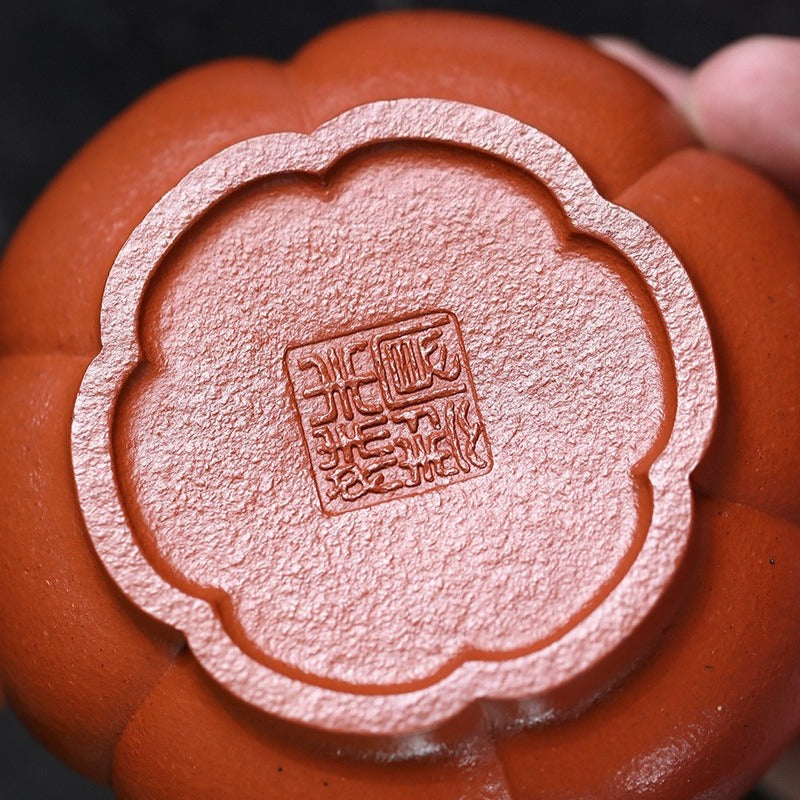 全手工宜兴紫砂茶壶 [锦绣西施] (朱砂朱泥 - 150ml)