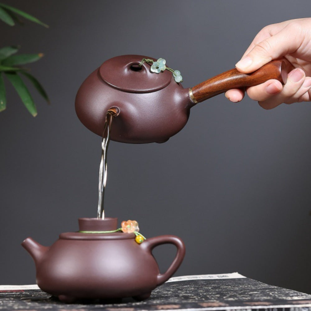 Yixing Zisha Teapot [Tang Yu Shi Piao] (Zi Ni/Qinghua Duan - 230ml)