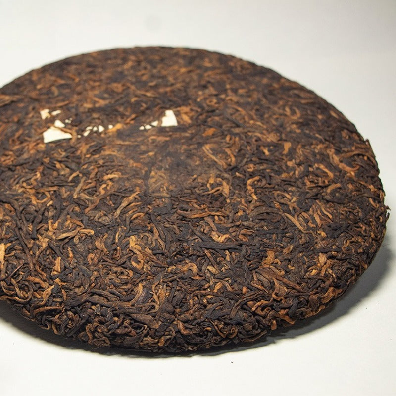2012 Spring Yunnan Shu Puer Tea Cake [Yi Wu]