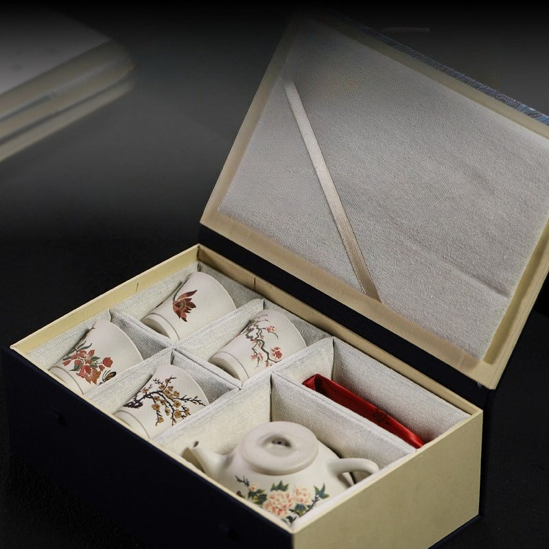 Full Handmade Yixing Zisha Teapot [Flowers Collection] 1 Pot 4 Cups Set (Bei Duan Ni - 245ml)