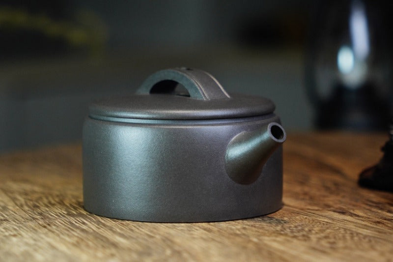 全手工宜兴紫砂茶壶 [汉瓦壶] (青灰泥 - 180ml)