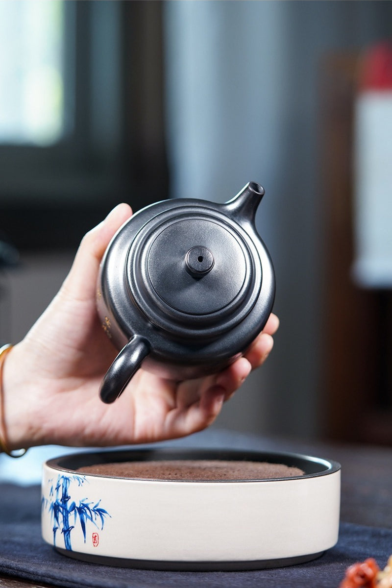 Full Handmade Yixing Zisha Teapot [De Zhong] (Hei Ni - 300ml)