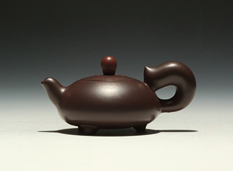 Full Handmade Yixing Zisha Teapot [Squirrel Pot] (Lao Zi Ni - 120/150ml)