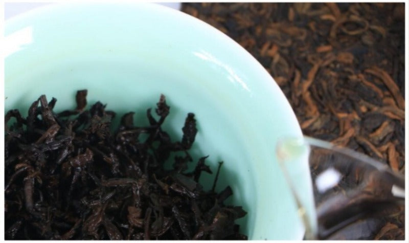 2012 Spring Yunnan Shu Puer Tea Cake [Yi Wu]