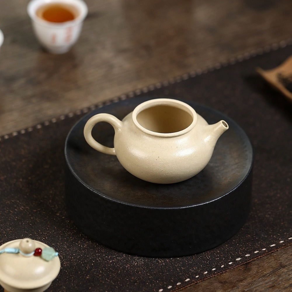 Yixing Zisha Teekanne [Mini Rong Tian] (Bensan Lu Ni - 140ml)