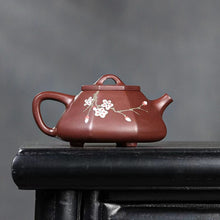 Load image into Gallery viewer, Yixing Zisha Teapot [Plum Blossom Bafang Shi Piao 梅花八方石瓢] (Zi Zhu Ni - 180ml)
