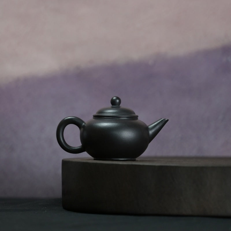 Yixing Zisha Teekanne [Mini Shui Ping] (Zhuni – Smothered‑Ash‑Brand - 100ml)
