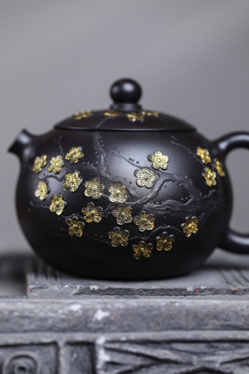Yixing Zisha Teapot [Plum Blossom Xishi] (Shi Huang - 270ml)