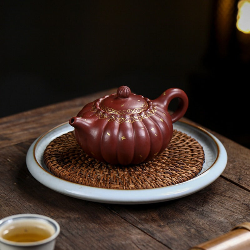 Full Handmade Yixing Zisha Teapot [Jin Wen Ruyi] (Long Xue Sha - 180ml)