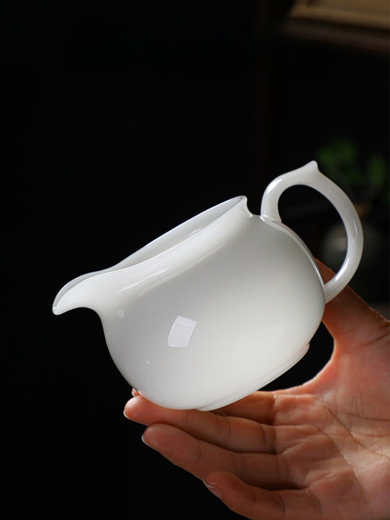 Eisjade-Weißporzellan glasierter Fair Cup 220-240ml