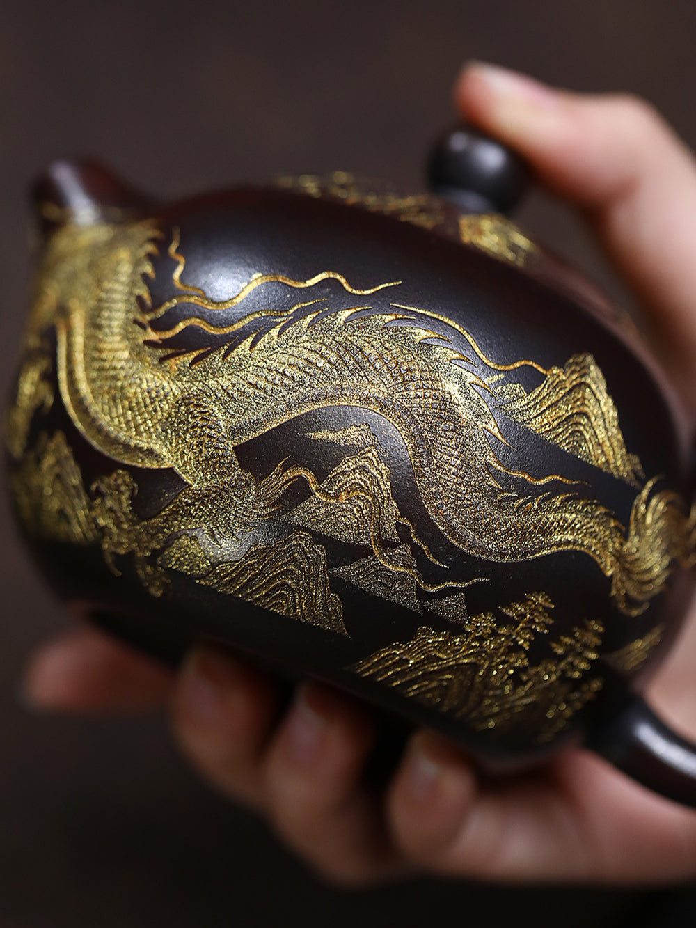 Théière Yixing Zisha [Dragon doré Xishi] (Gu Hong Ni - 300 ml)