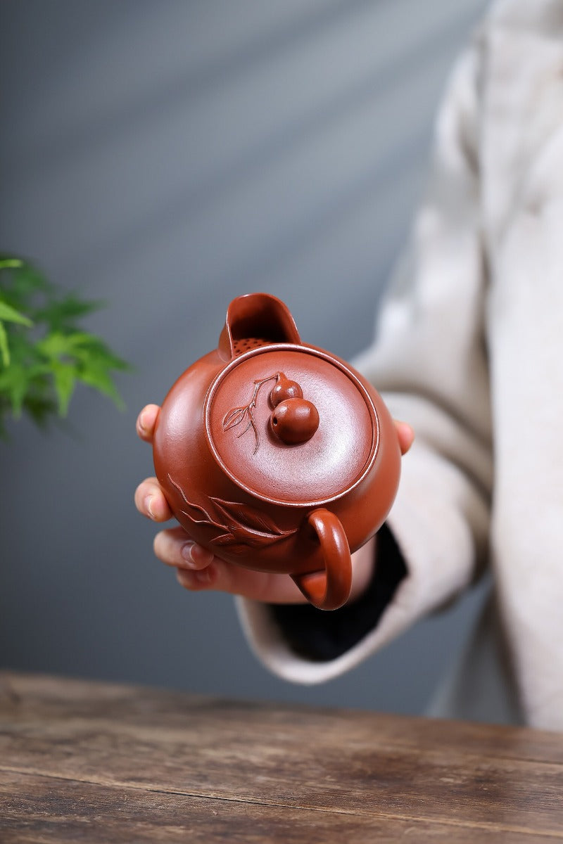 Yixing Zisha Teapot [Peach Leaves Gourd] (Zhao Zhuang Zhu Ni - 260ml)