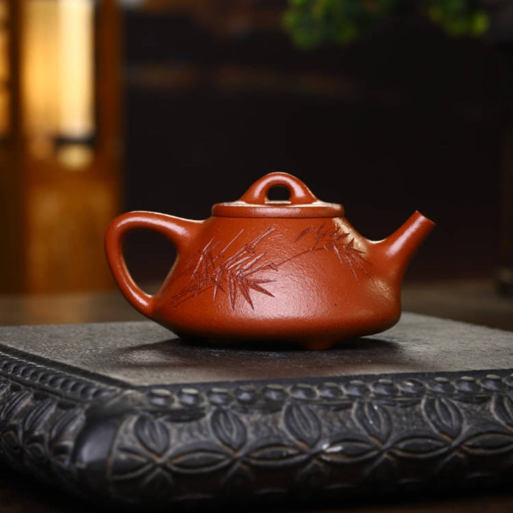 Full Handmade Yixing Zisha Teapot [Ziye Shi Piao Pot] (Hong Jiaong Po Ni - 200ml)
