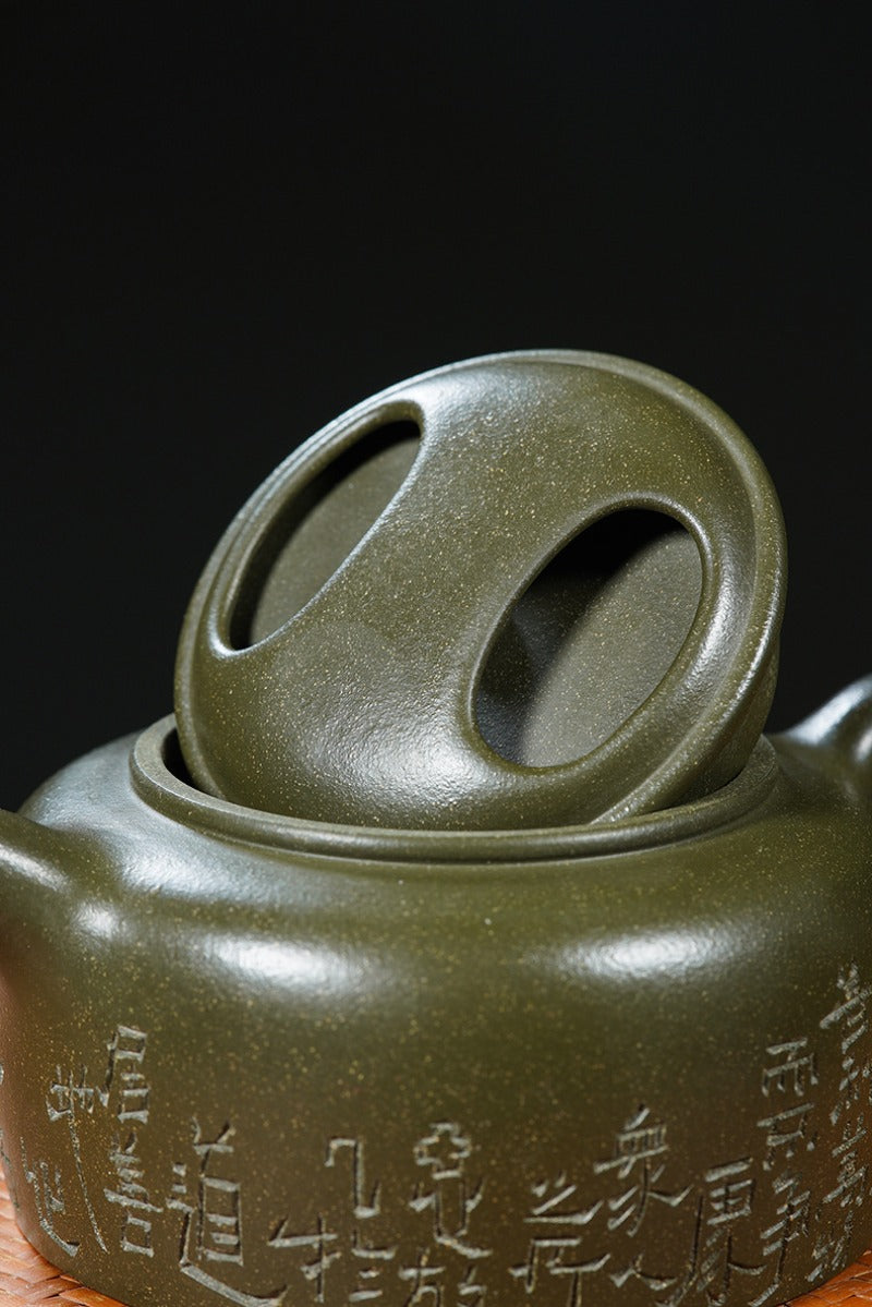 Teko Yixing Zisha Buatan Tangan Sepenuhnya [Niu Gai De Zhong] (Douqing Sha - 280ml)