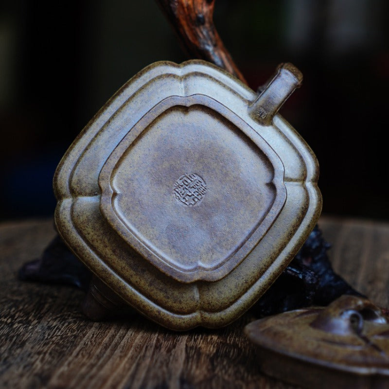 Théière Yixing Zisha entièrement faite à la main [Pot Jin Nang Xu Bian] (Qing Duan Ni Fired - 200 ml)