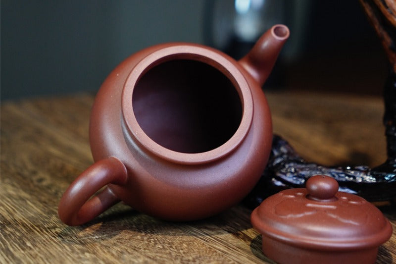 Théière Yixing Zisha entièrement faite à la main [Dabin Ruyi] (Di Cao Qing - 200 ml)
