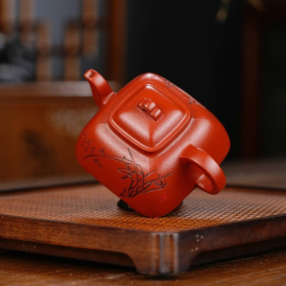 Full Handmade Yixing Zisha Teapot [Gu Leng Pot] (Zhu Ni - 140ml)