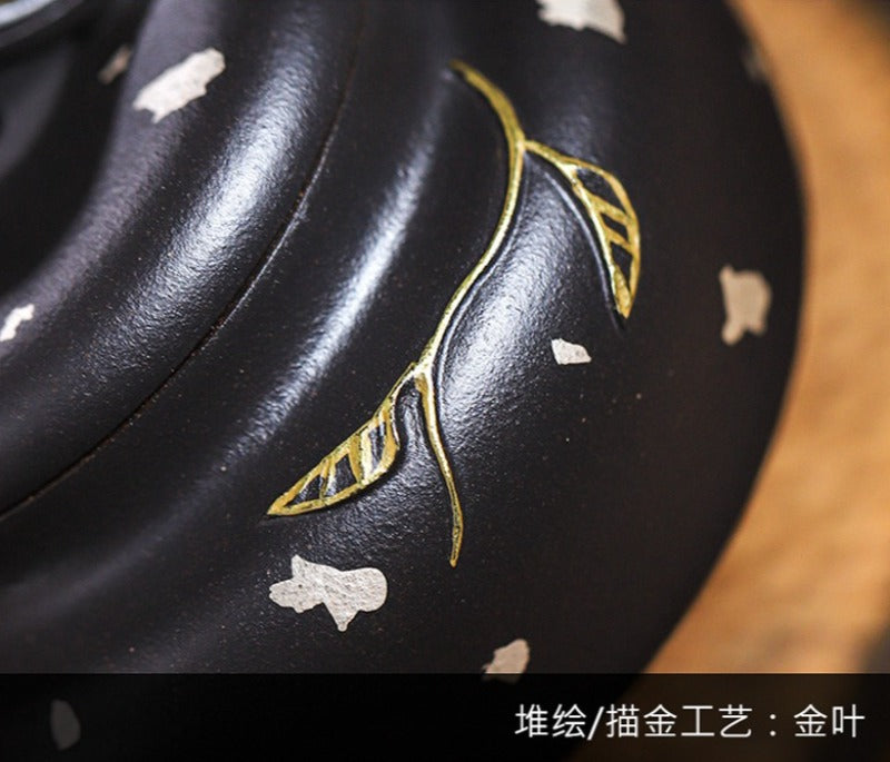 Tetera Yixing Zisha completamente hecha a mano [Jin Zhi Yuye] (Hei Luo Lan - 150 ml)