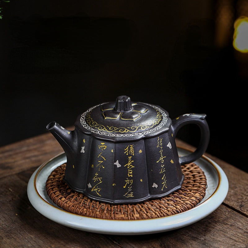 Full Handmade Yixing Zisha Teapot [Jin Ling Hua 金菱花] (Hei Luolan - 350ml)