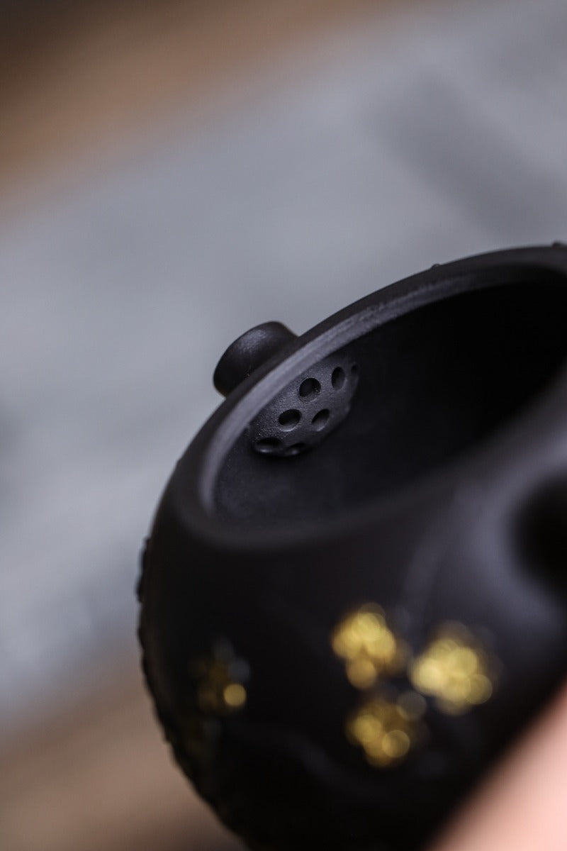 Yixing Zisha Teapot [Plum Blossom Xishi] (Shi Huang - 270ml)