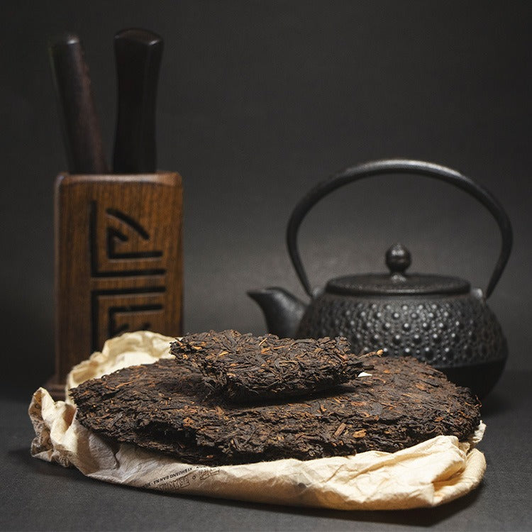 2012 Spring Yunnan Shu Puer Tea Cake [Meng Ku]