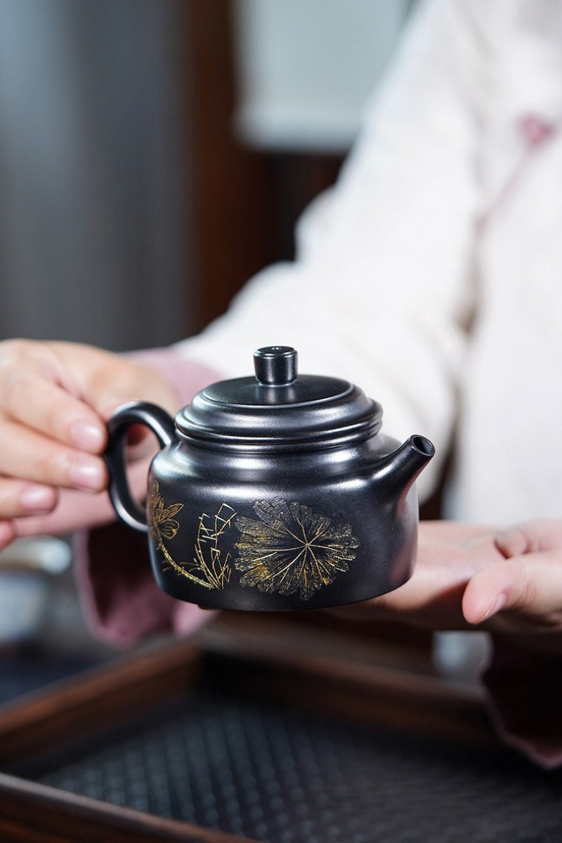 Full Handmade Yixing Zisha Teapot [De Zhong] (Hei Ni - 300ml)