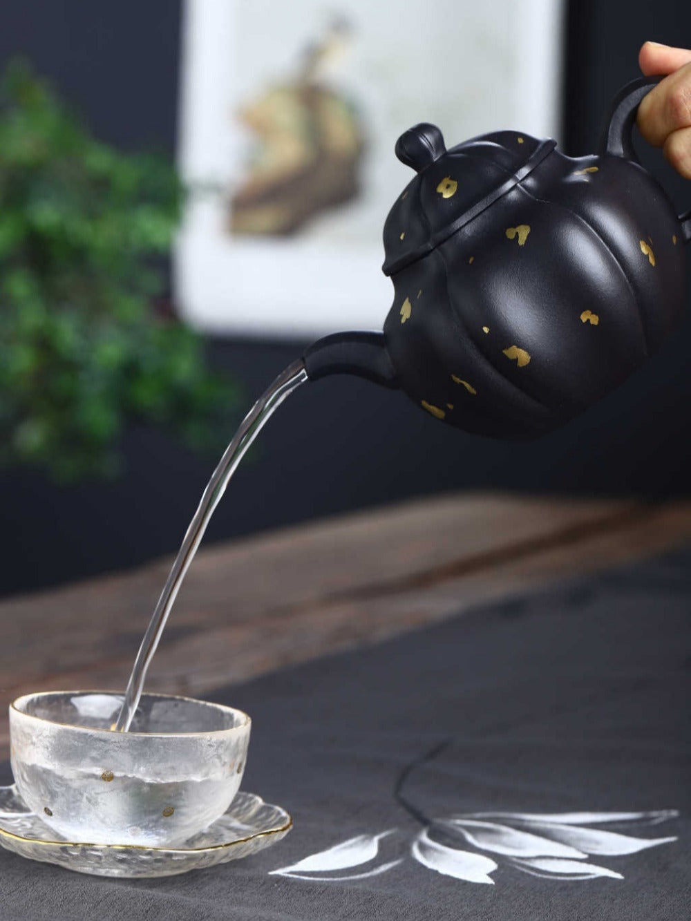 Théière Yixing Zisha entièrement faite à la main [Pot de graines de lotus doré] (Shi Huang - 300 ml)