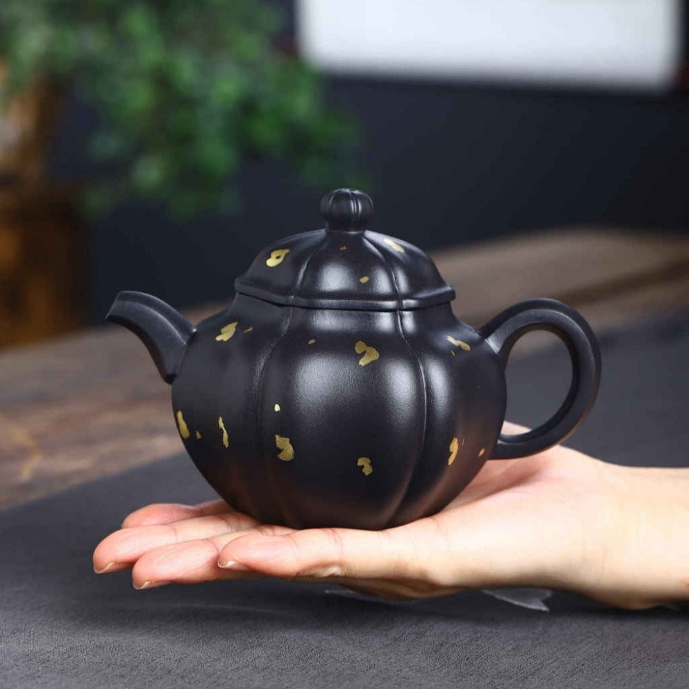 Théière Yixing Zisha entièrement faite à la main [Pot de graines de lotus doré] (Shi Huang - 300 ml)