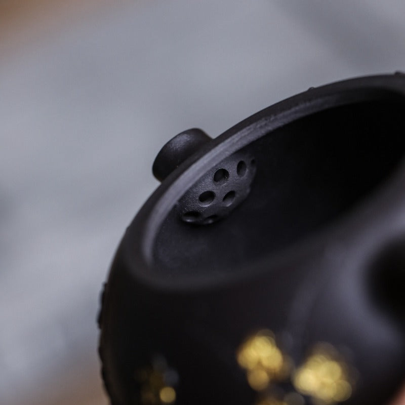 Yixing Zisha Teapot [Plum Blossom Xishi] (Shi Huang - 270ml)