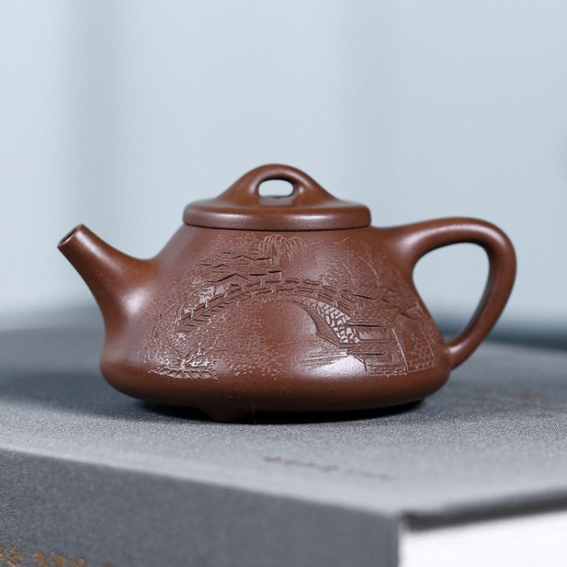 Full Handmade Yixing Zisha Teapot [Jiangnan Ziye Shi Piao] (Lao Zi Ni - 120ml)