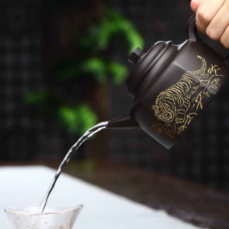 Tetera de Zisha de Yixing completamente hecha a mano [Jianliu De Zhong] (Shi Huang - 300ml)