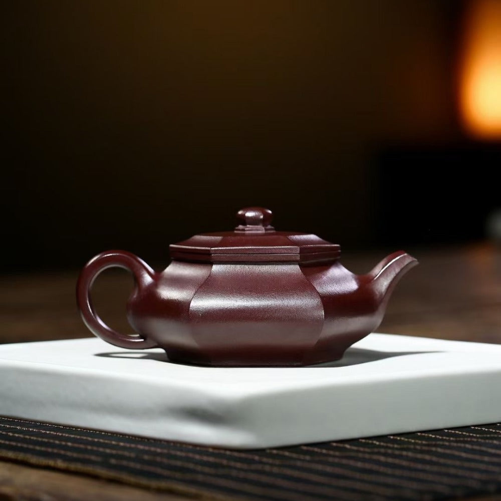 Full Handmade Yixing Zisha Teapot [Dabin Liufang Pot] (Shi Hong - 200ml)