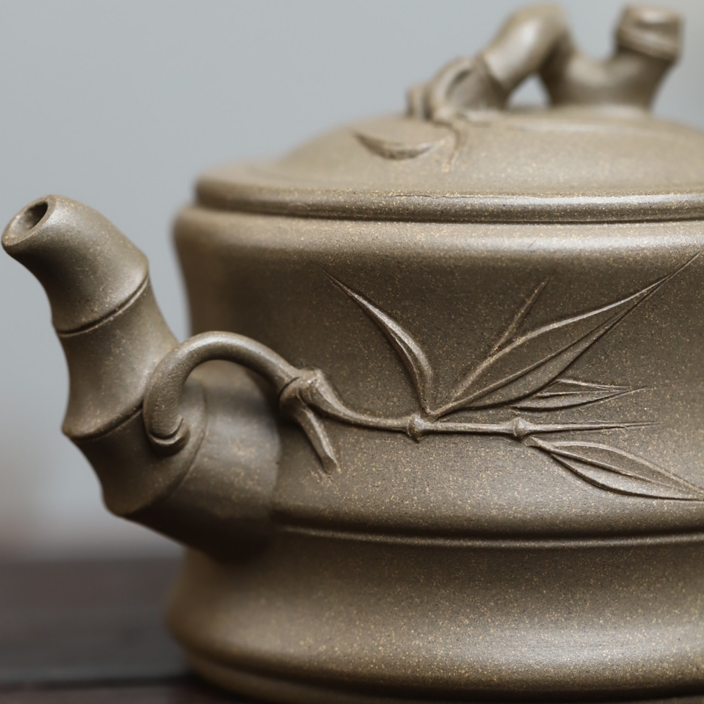 Full Handmade Yixing Zisha Teapot [Bamboo Pot] (Duan Ni - 300ml)