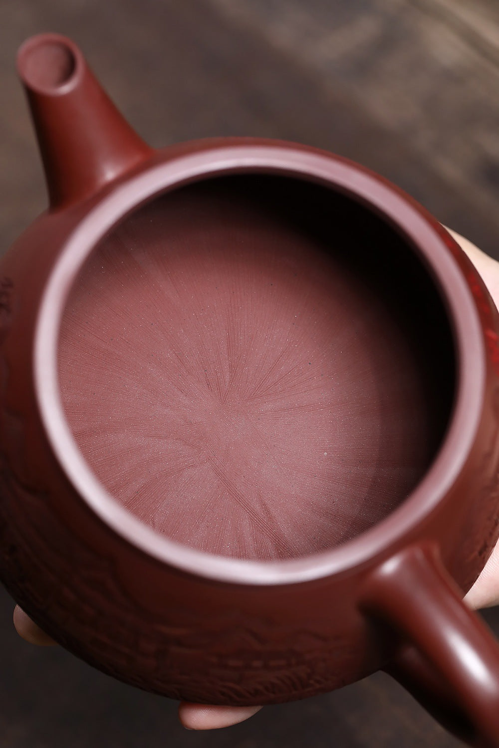 Yixing Zisha Teapot [Guan Jing Hanwa] (Hong Pi Long - 640ml)