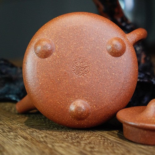 Théière Yixing Zisha entièrement faite à la main [Pot Gao Shi Piao] (Jiang Po Ni - 230 ml)