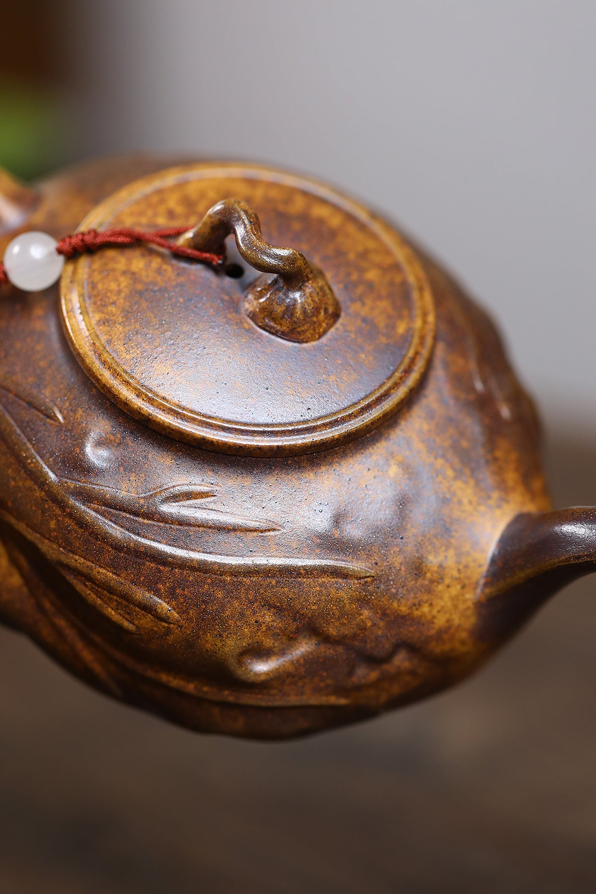 Théière Yixing Zisha [Yiye Zhiqiu] (Argile Jinsha cuite au bois de Longgu - 170 ml)