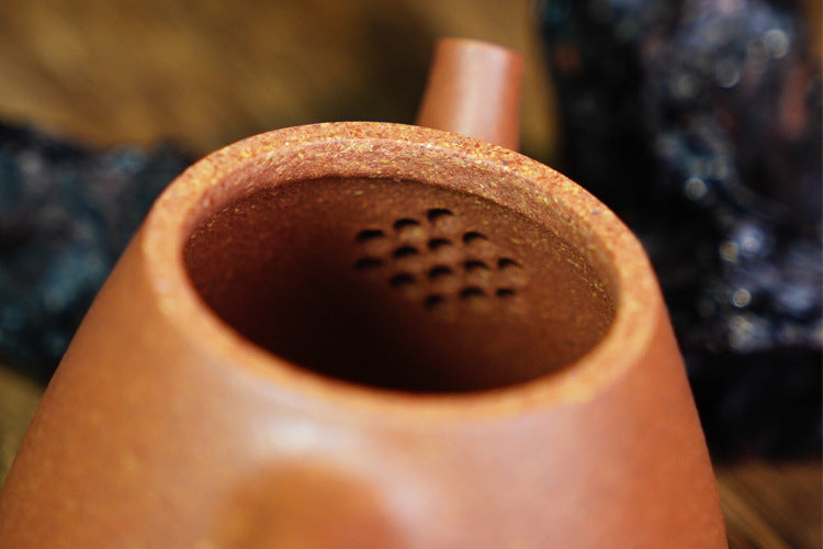 Théière Yixing Zisha entièrement faite à la main [Pot Gao Shi Piao] (Jiang Po Ni - 230 ml)