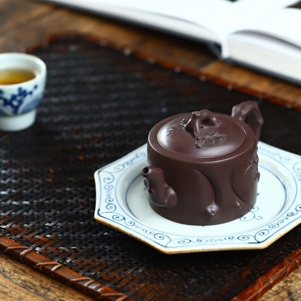 Full Handmade Yixing Zisha Teapot [Grape Stump Pot] (Lao Zi Ni - 180ml)