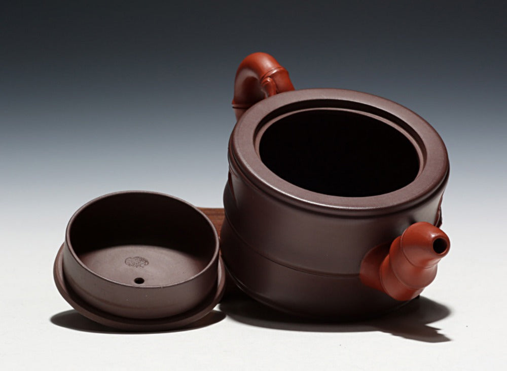 Full Handmade Yixing Zisha Teapot [Bi-color Bamboo Pot] (Zi Ni/Hong Ni - 160ml)