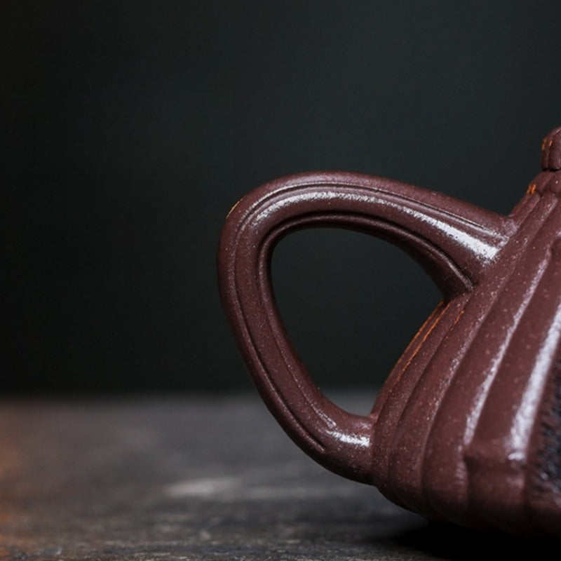 Théière Yixing Zisha entièrement faite à la main [Gao Feng Liang Jie] (30 Mu Zi Ni - 530 ml)