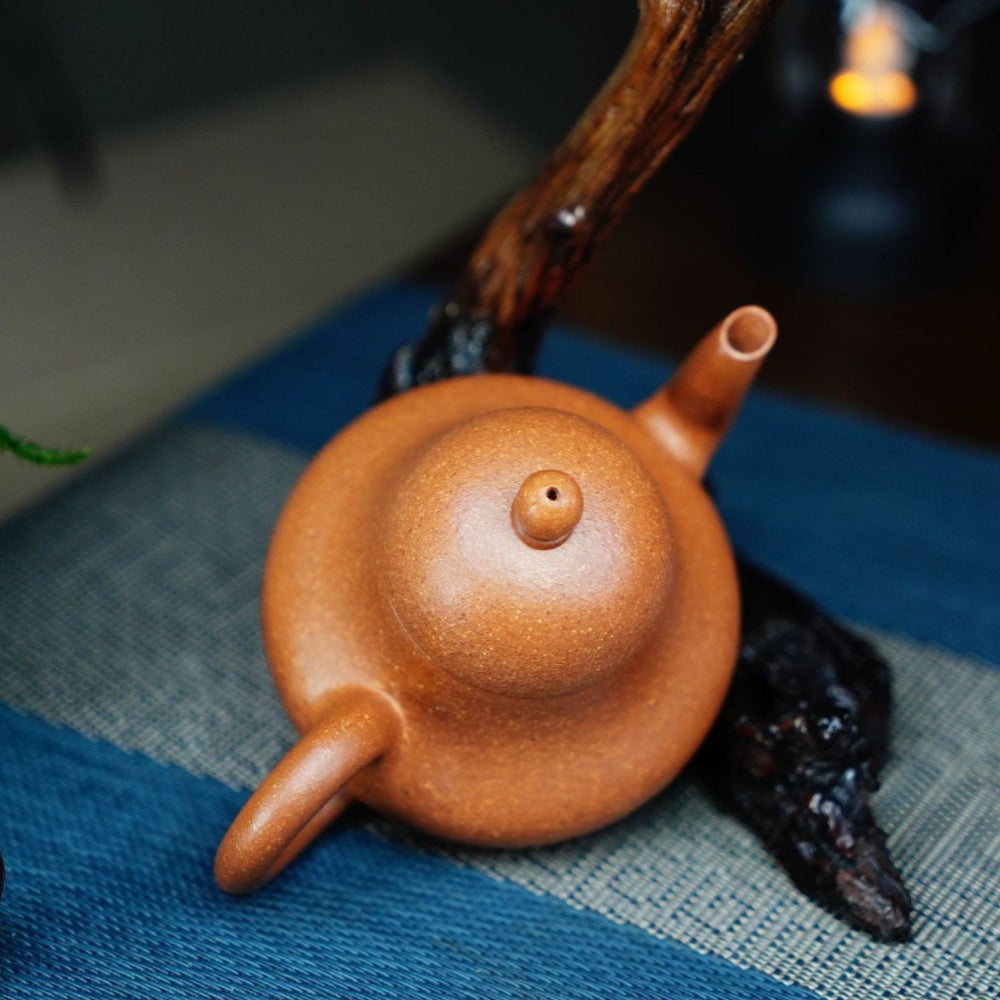 Full Handmade Yixing Zisha Teapot [Si Ting Pot] (Jiang Po Ni - 200ml)