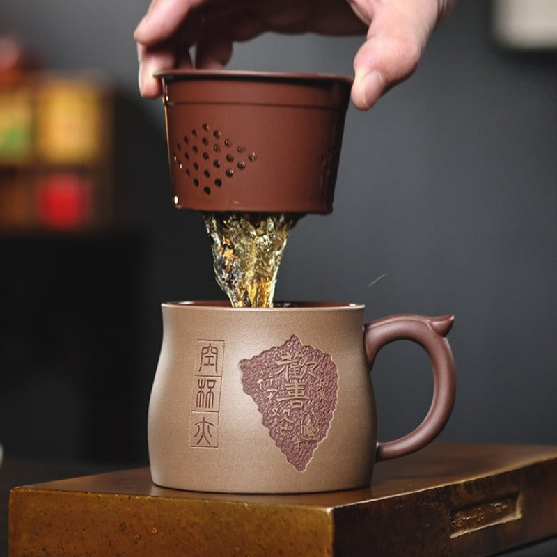 Yixing Zisha Tasse à thé avec filtre [Joy] (Zi Ni / Duan Ni - 460 ml)