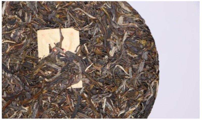 2012 Spring Yunnan Sheng Puer Tea Cake [Yi Wu]