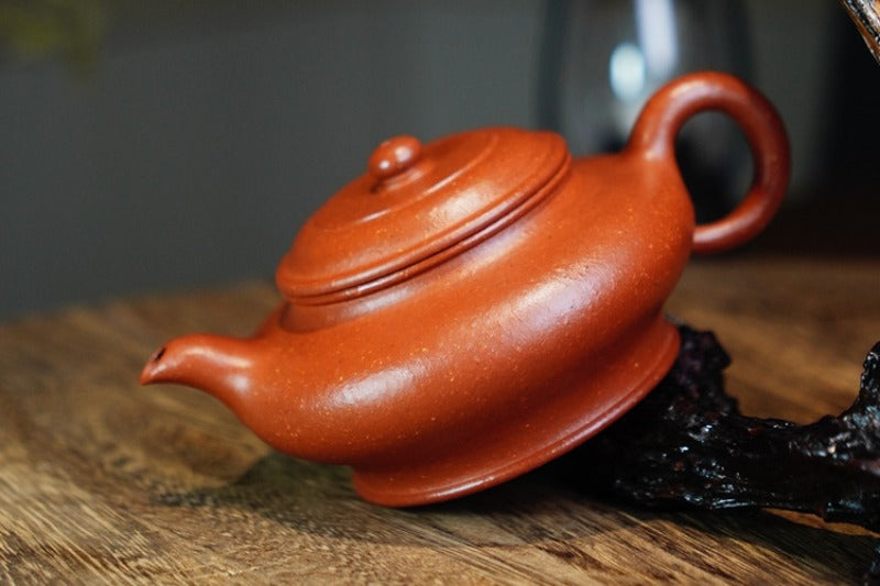 Full Handmade Yixing Zisha Teapot [Xu Bian Pot] (Jiang Po Ni - 210ml)