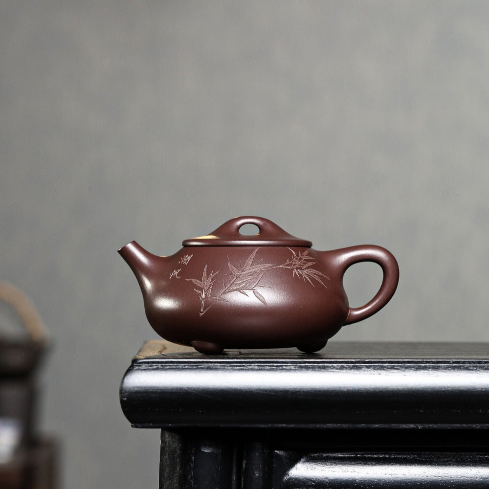 Full Handmade Yixing Zisha Teapot [Jingzhou Shi Piao Pot] 300ml – YIQIN TEA  HOUSE 一沁茶舍