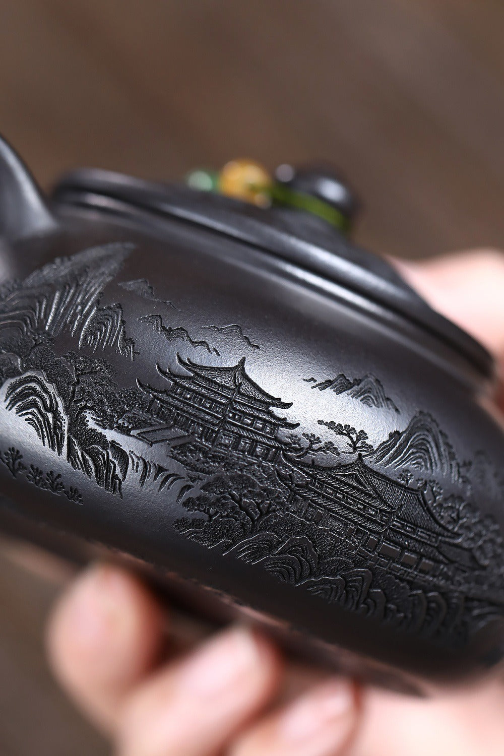 Yixing Zisha Teapot [Magnificent Landscapes] (Shi Huang - 250ml)