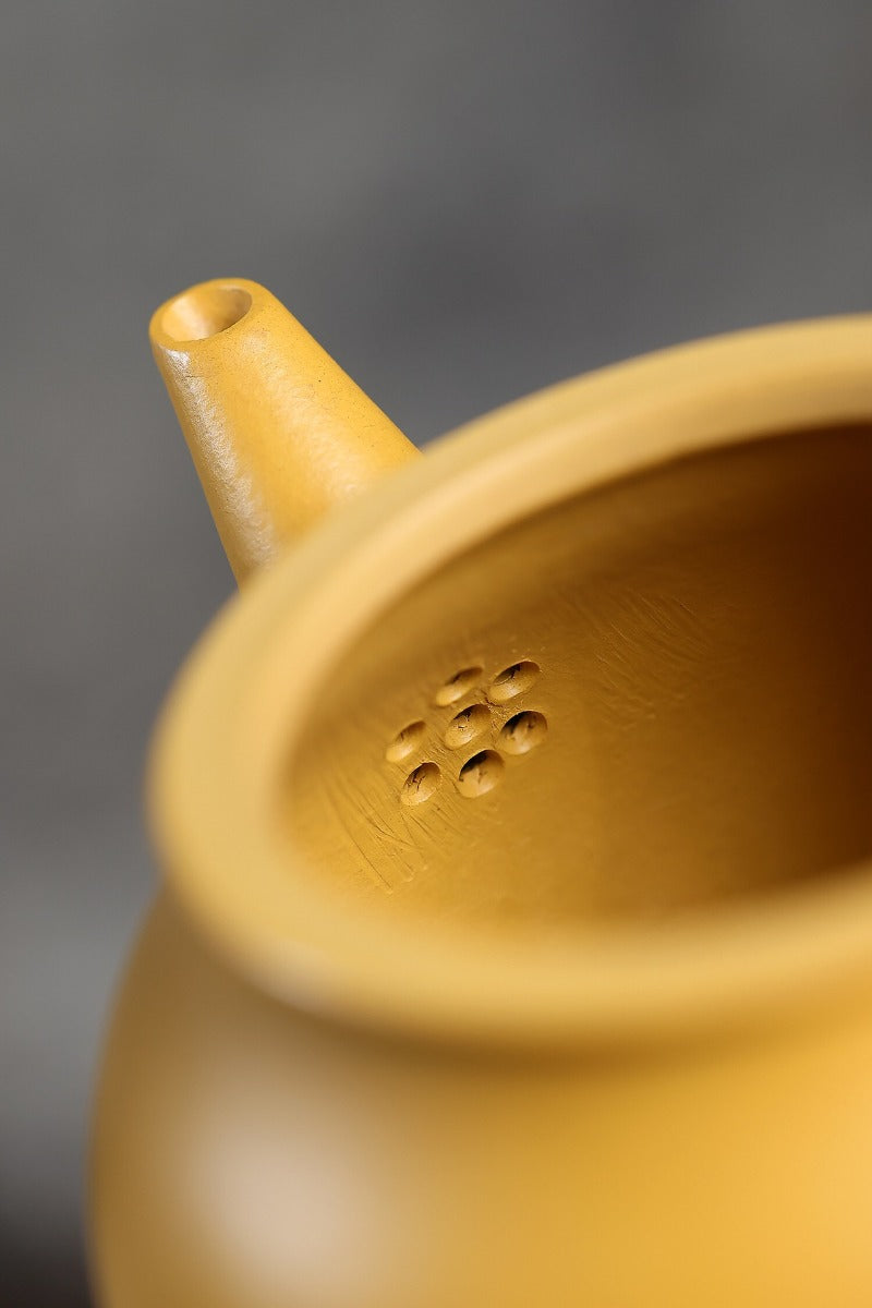 Yixing Zisha Teapot [Shui Ping] (Huangjin Zhu Ni - 150ml)
