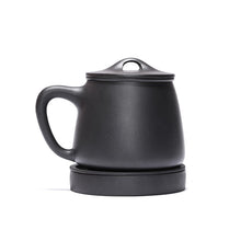 Load image into Gallery viewer, Yixing Zisha Tea Mug with Filter [Teng Long Shi Piao] | 宜兴紫砂 原矿黑泥 手工刻绘 [腾龙石瓢] (带茶滤/茶水分离) 盖杯
