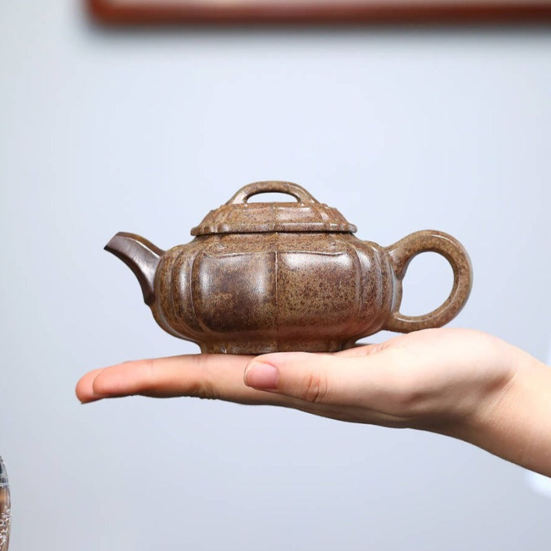 Full Handmade Yixing Zisha Teapot [Jinnang Ruyi Pot] (Di Cao Qing Firewood Fired - 180ml)