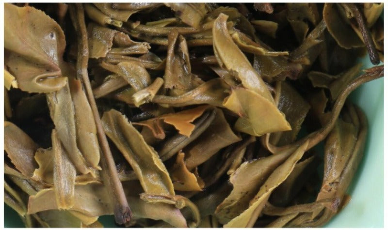 2012 Spring Yunnan Sheng Puer Tea Cake [Chun Yun]